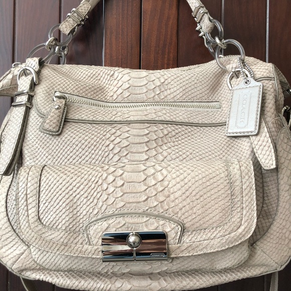 Coach hobo handbag - Picture 2 of 4